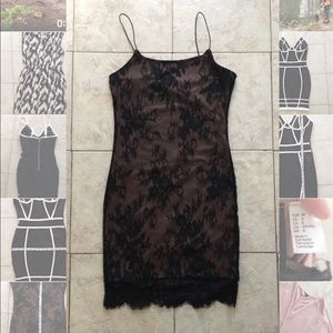 Black lace bodycon dress